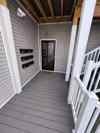 Main picture of 121 S Main St