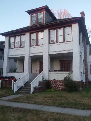 Main picture of 1822 Saint Denis Ave