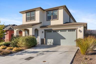 Main picture of 1937 San Salvador Dr