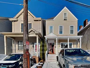 Main picture of 5447 Potter St