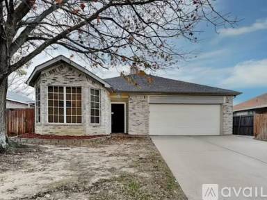 Main picture of 3933 Overlake Dr