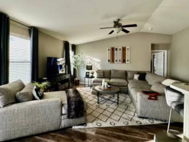 Main picture of 1837 English Oak Dr