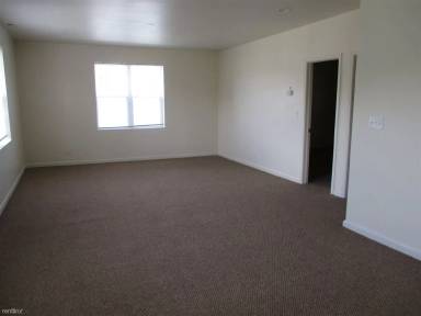 Main picture of 1445 Greenfield Ave