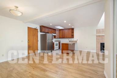 Main picture of 8308 Regents Rd