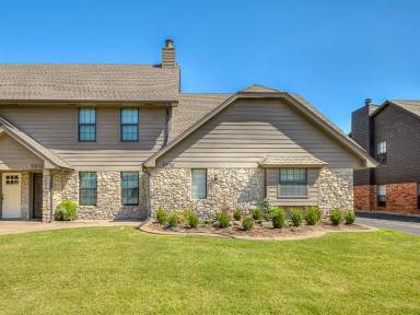 Main picture of 11910 Shady Trail Ln