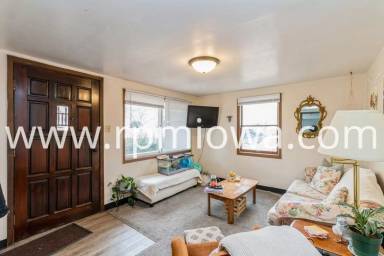 Main picture of 3309 Tripp St