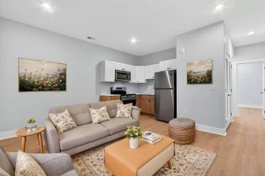 Main picture of 822 N 40th St