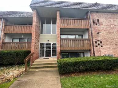 Main picture of 2152 Pauline Blvd