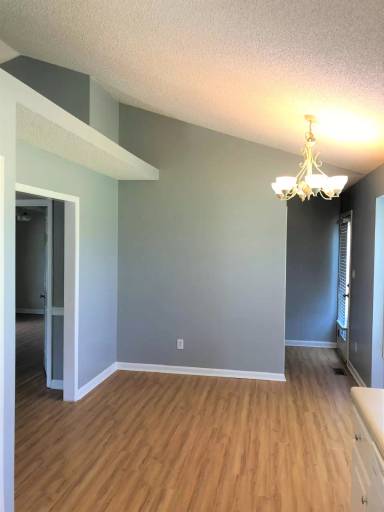 Main picture of 100 Trail Ridge Dr