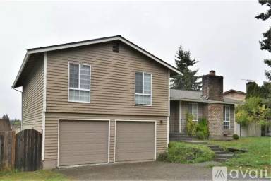 Main picture of 5704 66th Ave NE