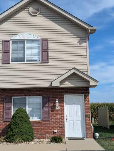 Main picture of 123 Northtowne St