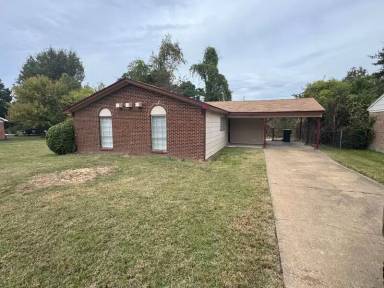 Main picture of 1722 Northfield Dr