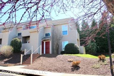 Main picture of 1338 Bradley Dr
