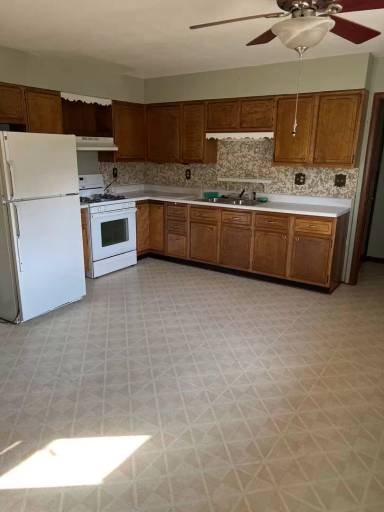 Main picture of 3630 Sunnyside Ave