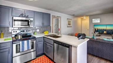 Main picture of Martinique Bay Apartments