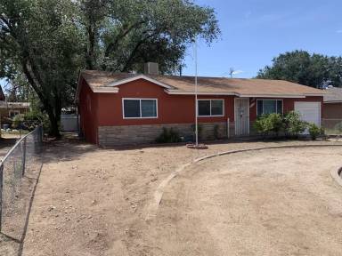 Main picture of 9510 Indian School Rd NE