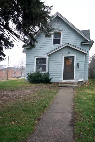 Main picture of 3701 N 6th St