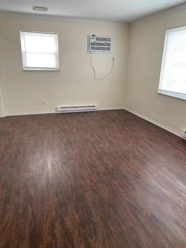 Main picture of 1733 Grand Avenue - 2