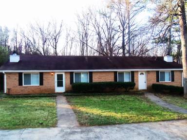 Main picture of 1203 White Oak Dr