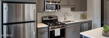 Main picture of 47 W Polk St