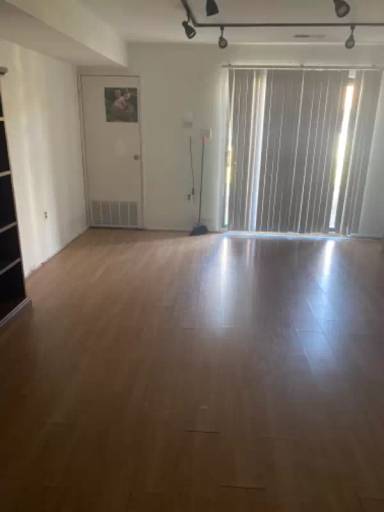 Main picture of 9926 Condominiums