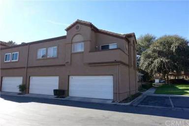 Main picture of 2440 Moon Dust Dr