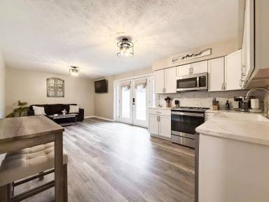 Main picture of 3 Stonehaven Ct