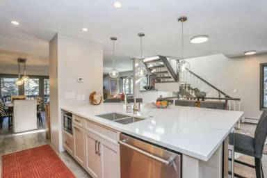 Main picture of 29 Mount Royal Dr