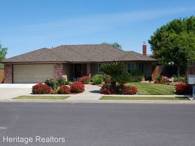 Main picture of 1368 Lincoln Ln