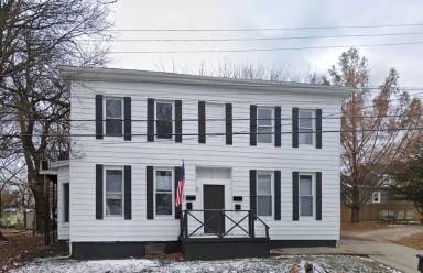 Main picture of 314 W Wood St