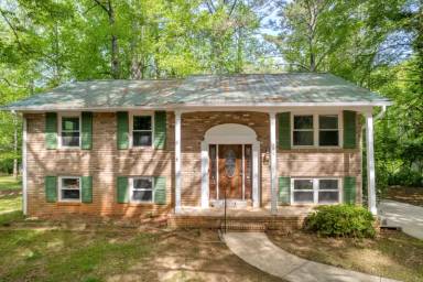 Main picture of 360 Round Table Rd