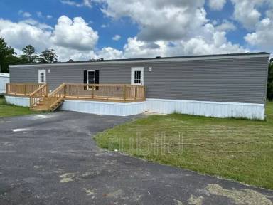 Main picture of 92B Somerset Dr