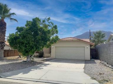 Main picture of 53620 Avenida Velasco