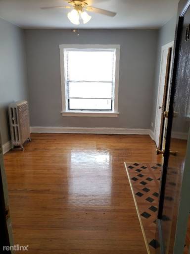Main picture of 4600 N Beacon St Apartments