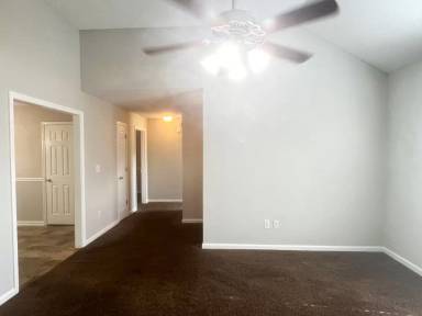 Main picture of 103 Reese Dr