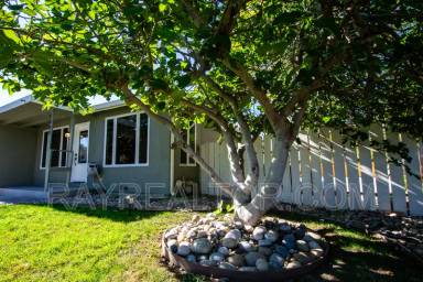 Main picture of 1099 Bradford Dr
