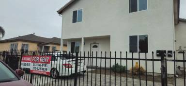 Main picture of 1019 E 84th Pl