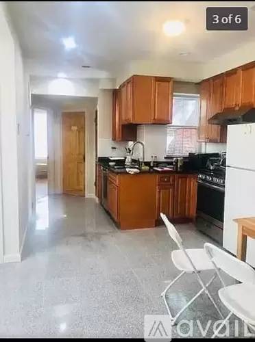 Main picture of 179 Northampton St