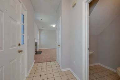 Main picture of 850 Worcester Way