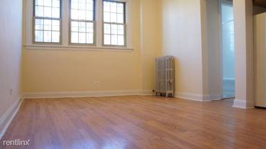 Main picture of 2536 N Sawyer Ave Apartments