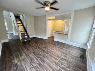 Main picture of 928 S 2nd St