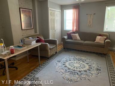Main picture of 18 Paris St
