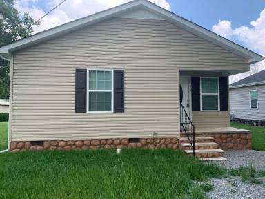 Main picture of 607 Montgomery St