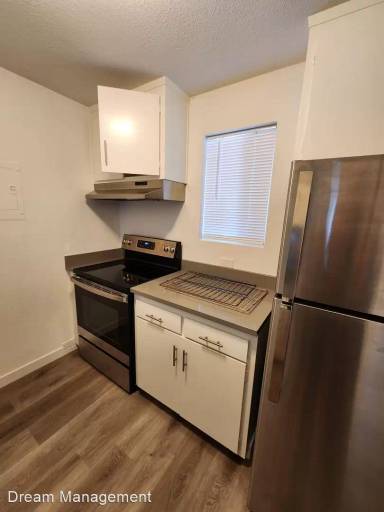 Main picture of 368 W Smith Rd