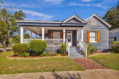 Main picture of 1820 19th Ave