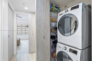 Main picture of Artecity Governor Condo