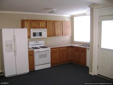 Main picture of 303 Granite St