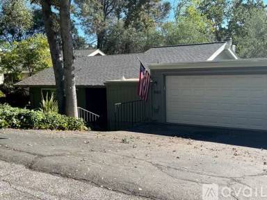 Main picture of 3563 Montclair Rd