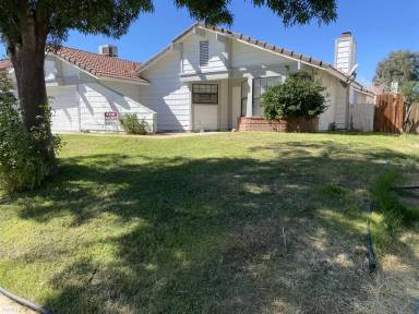 Main picture of 42933 Guyman Ave