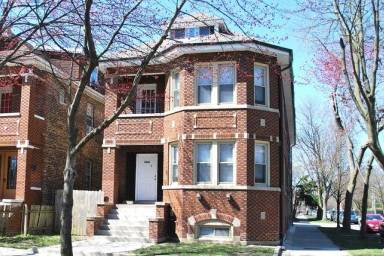 Main picture of 6800 S Rockwell St